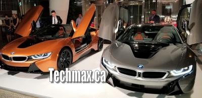 BMW I8 roadster next to the new BMW coupe.
The new BMW I8 roadster and the new  BMW coupe side by side.
Keywords: BMW I8 roadster, new BMW coupe